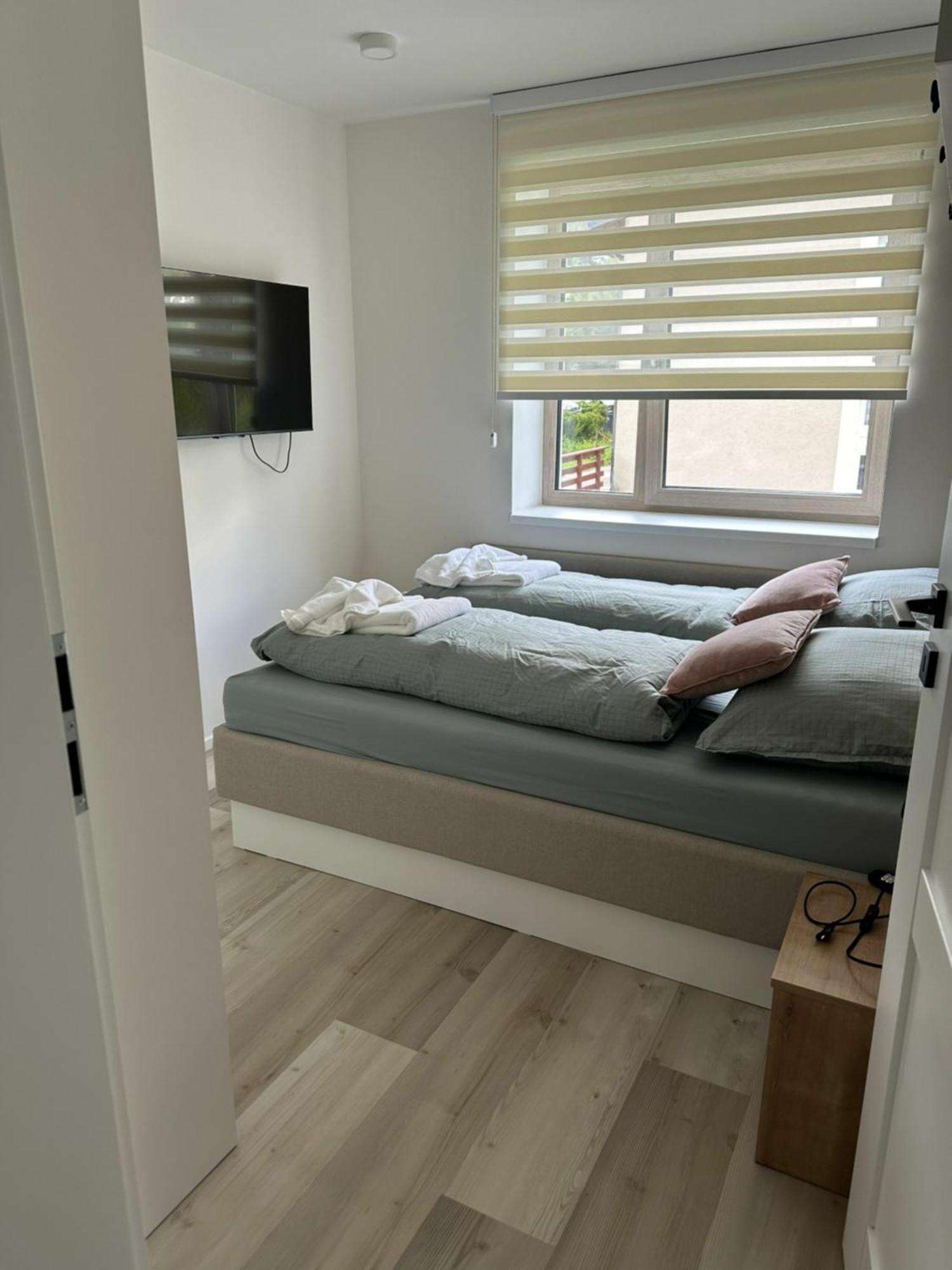Apartman Oriens Pec Pod Snezkou Luaran gambar
