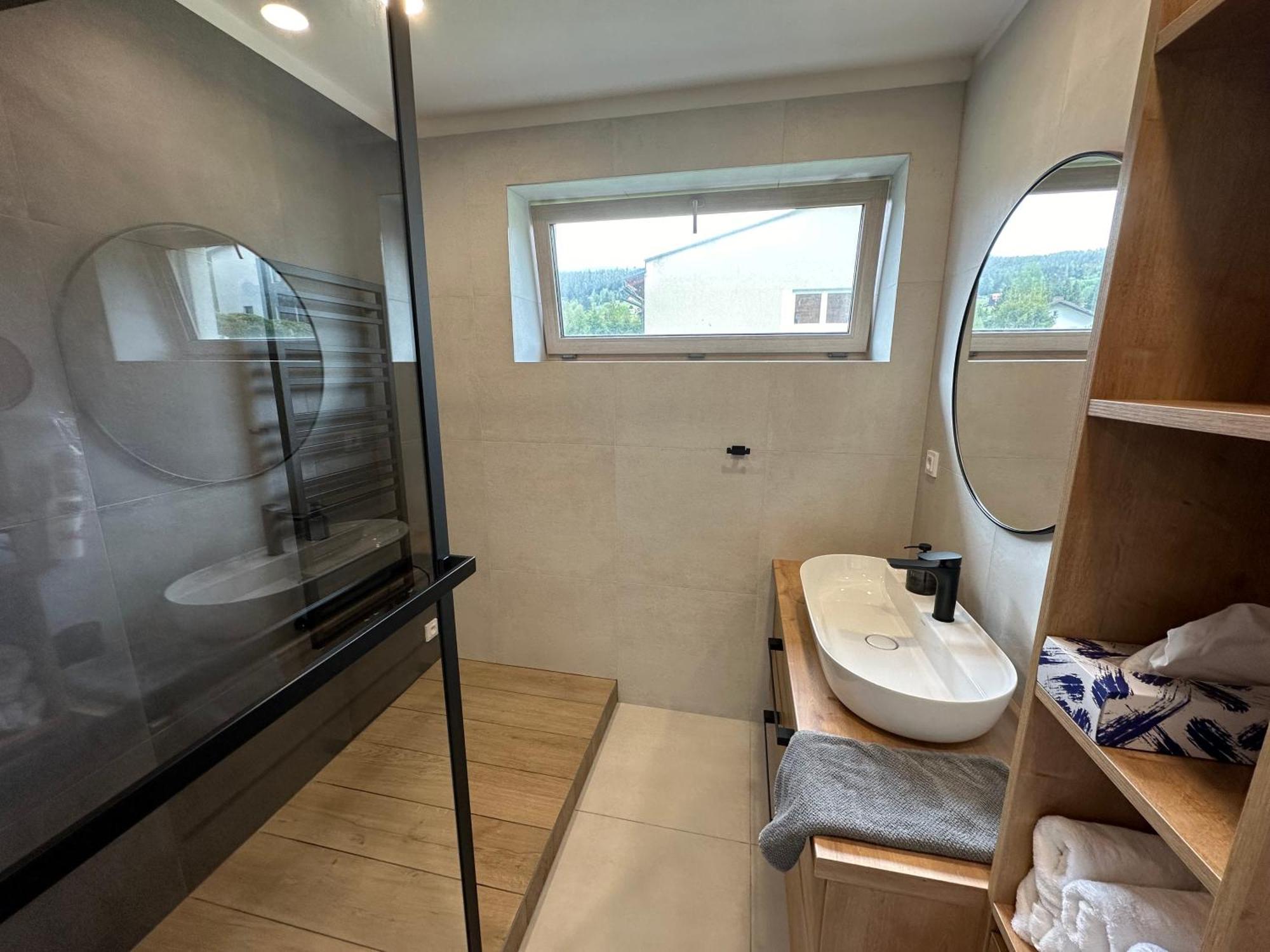 Apartman Oriens Pec Pod Snezkou Luaran gambar